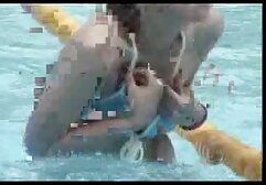 Bụi bặm là một xnxx tro choi nhat ban 18 năm, phát nổ trong miệng của ông